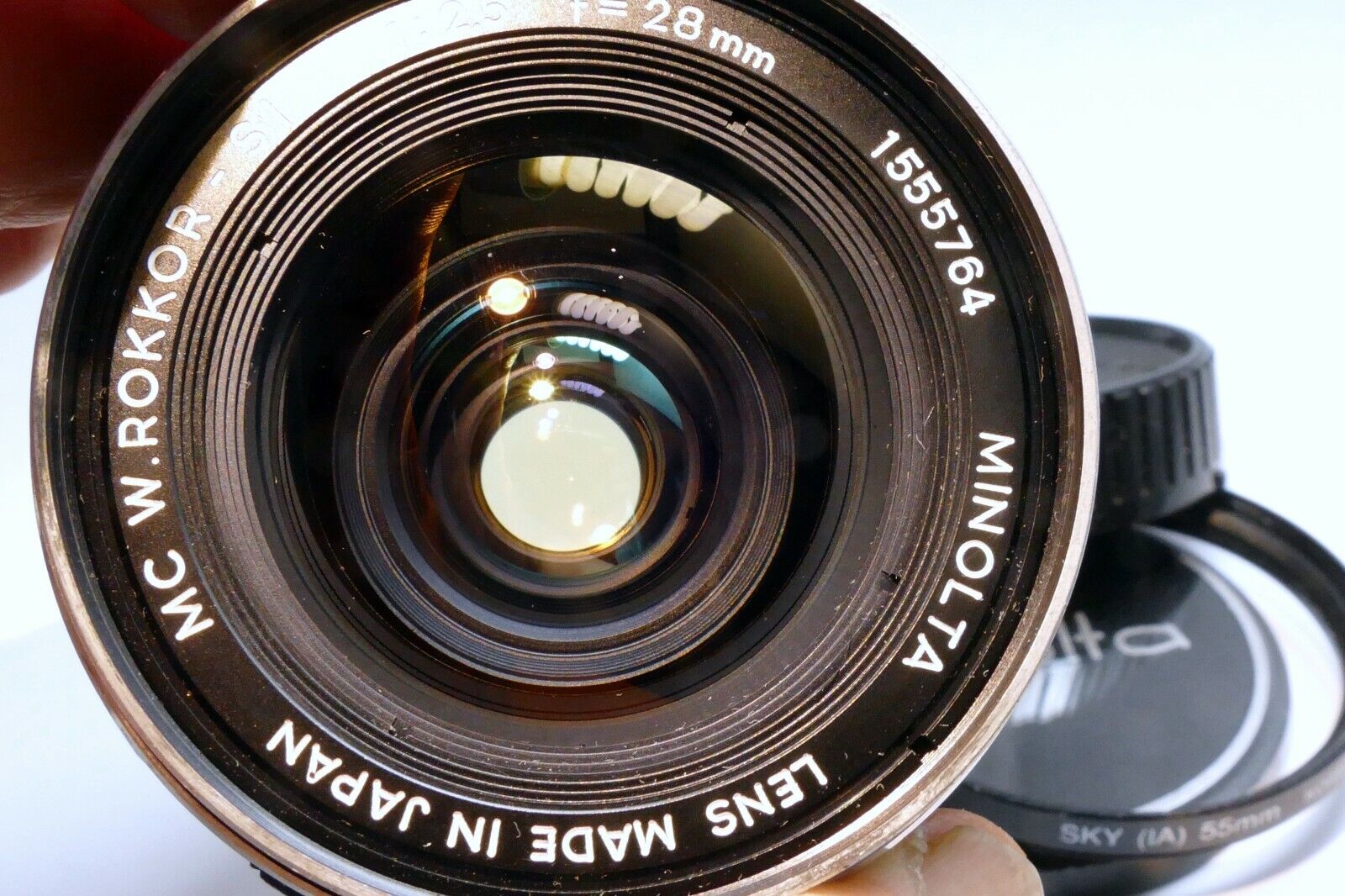 Minolta 28mm f2.5 Lens manual Focus MC W Rokkor- SI ( slow aperture, and dust )