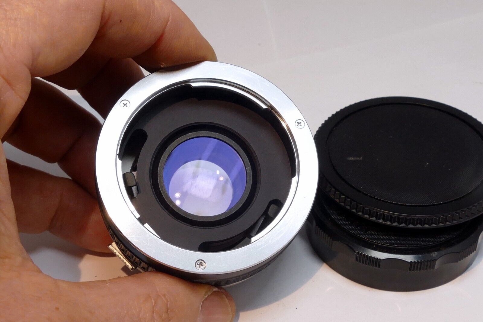 Multi-Coated 2X Lens teleconverter for Olympus OM mount