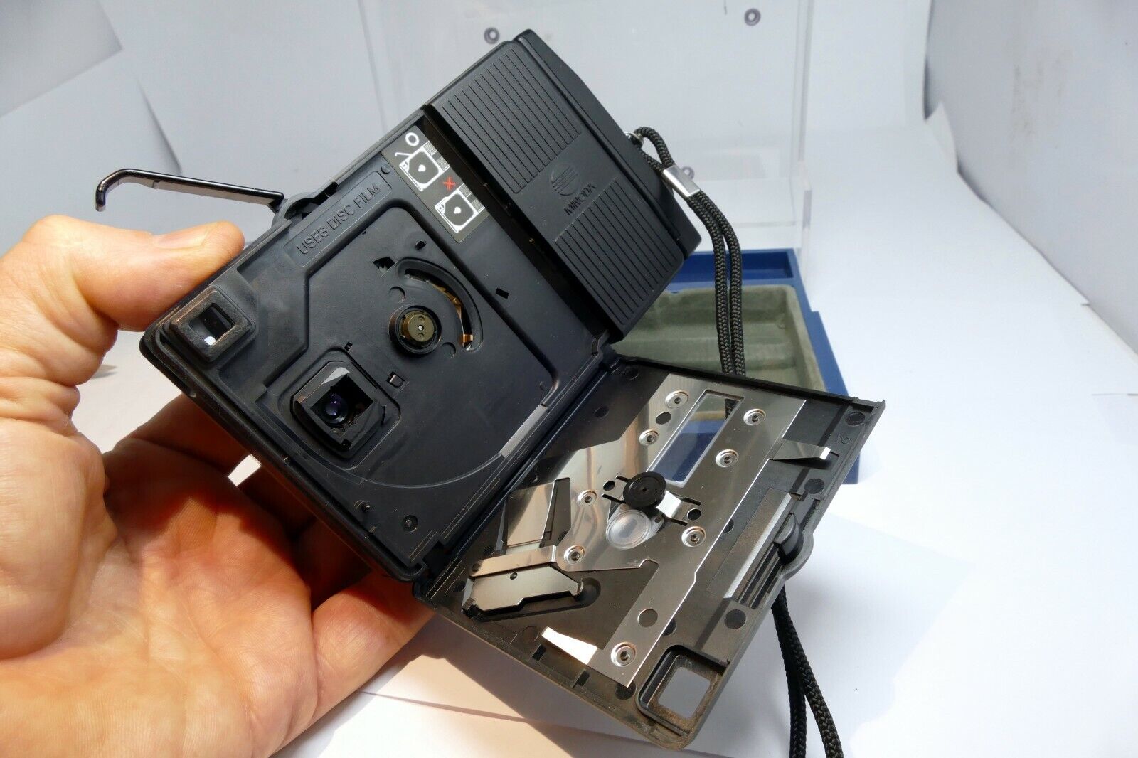 Minolta Disc-K Pocket Camera - UNTESTED AS IS AS FOUNR - NO RETURNS
