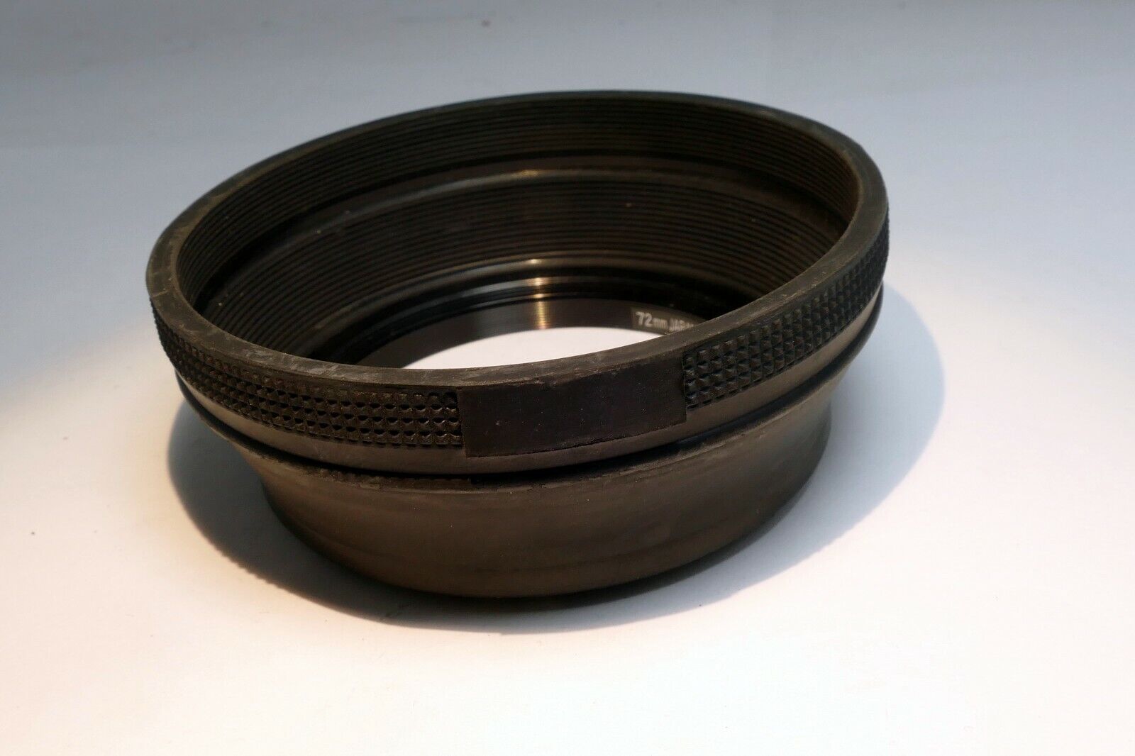 72mm rubber Lens Hood Shade screw in double  threaded for 400mm telephoto