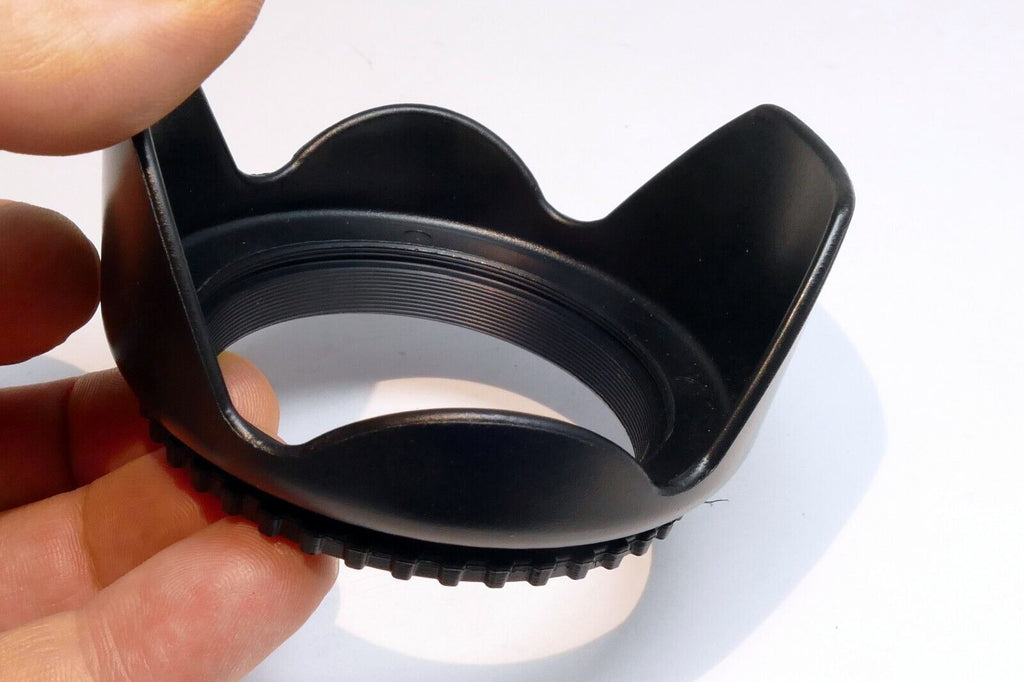 58mm Shade Lens Hood for  18-55mm plastic threaded petal
