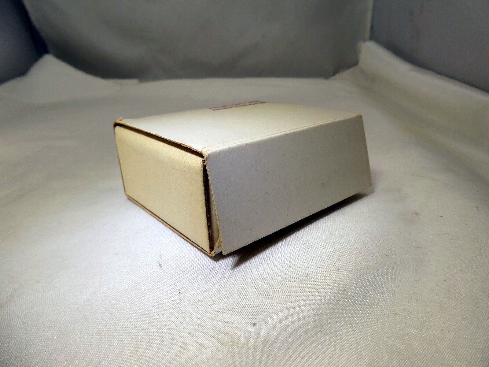 Empty Box for Leica 14186  Leicaflex  Viewfinder Finder