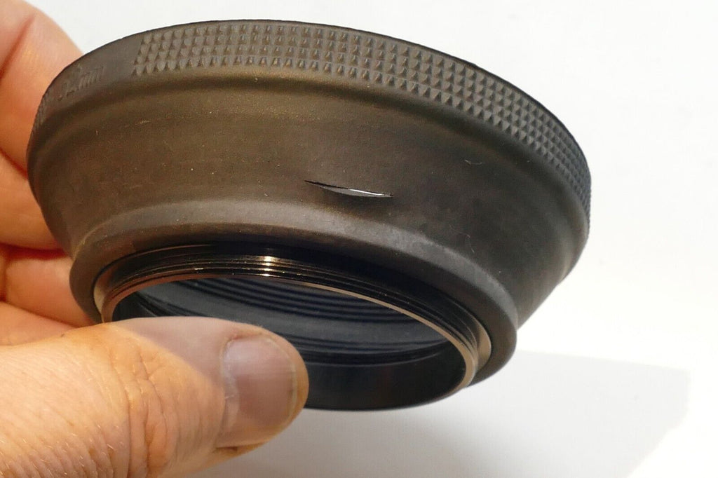 52mm Rubber Lens Hood Shade double threaded with small hole on the side