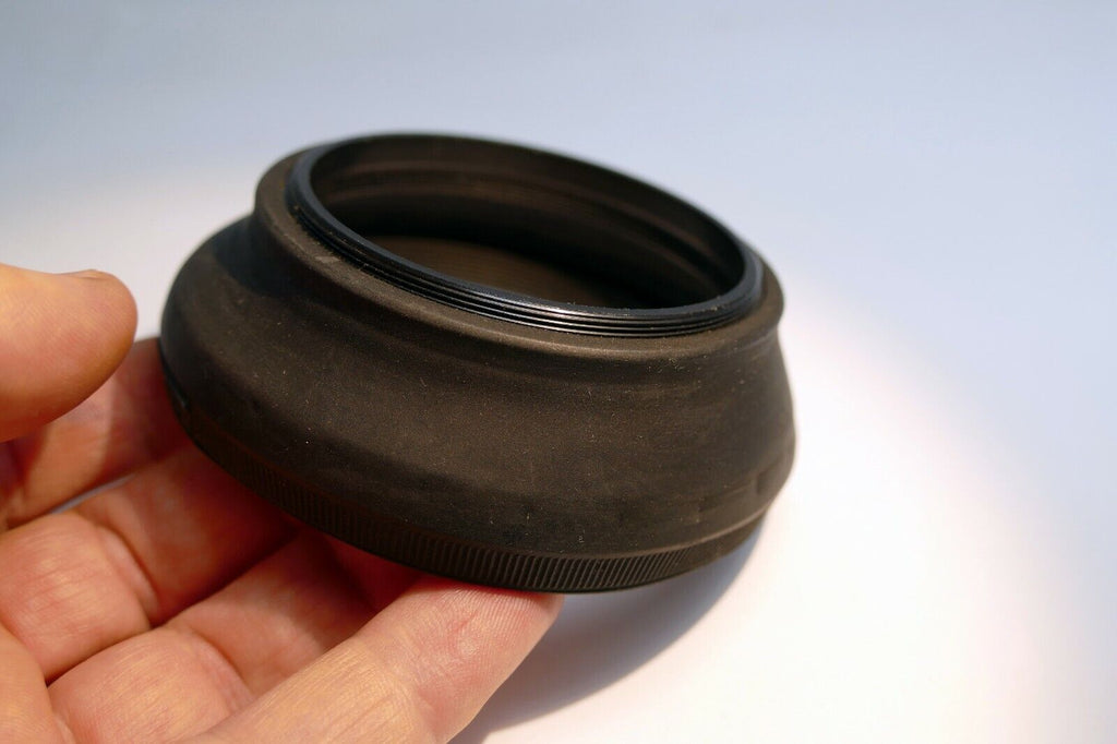 67mm screw in Rubber Lens Hood Telephoto  double threaded for 18-135mm 28-105mm