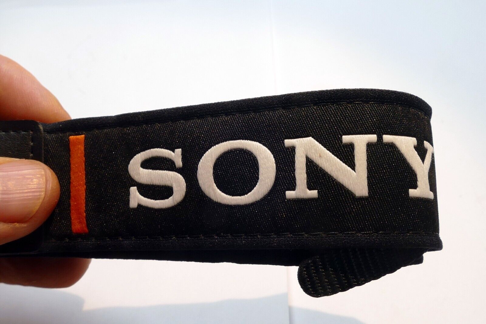 Sony Alpha α7  Shoulder Camera  Strap Nylon canvas original  - mint condition