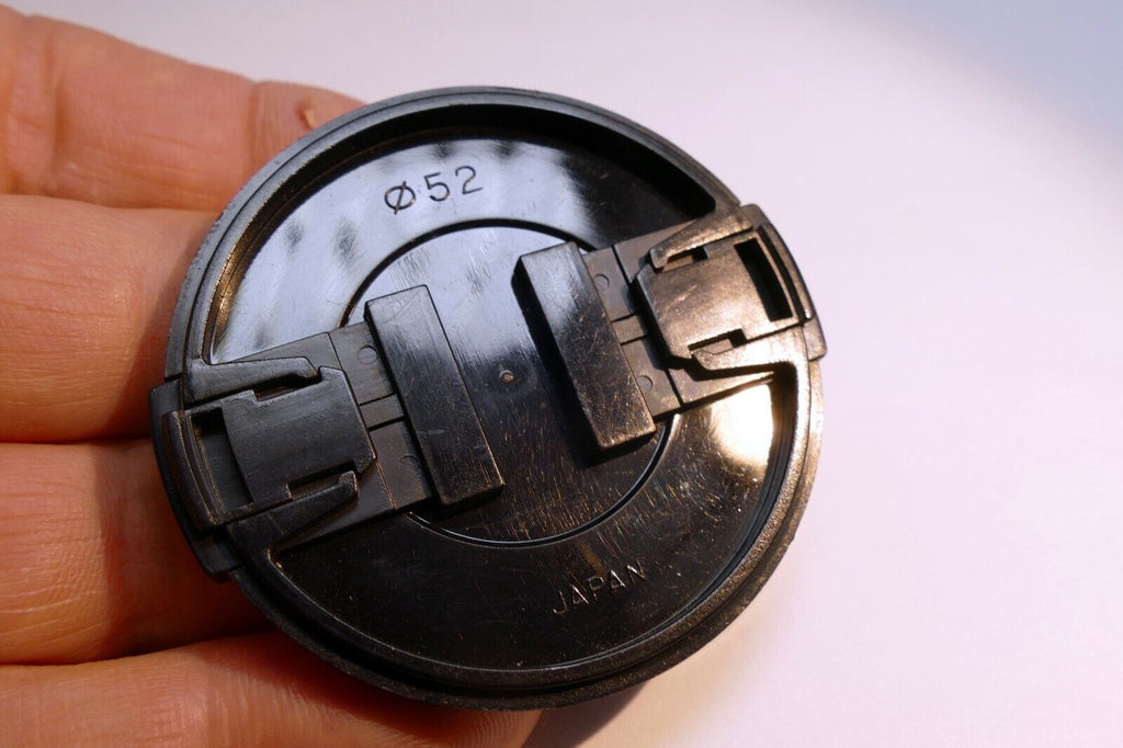 Tokina 52mm snap on type Lens Front Cap for 28mm EL and RMC II - OEM