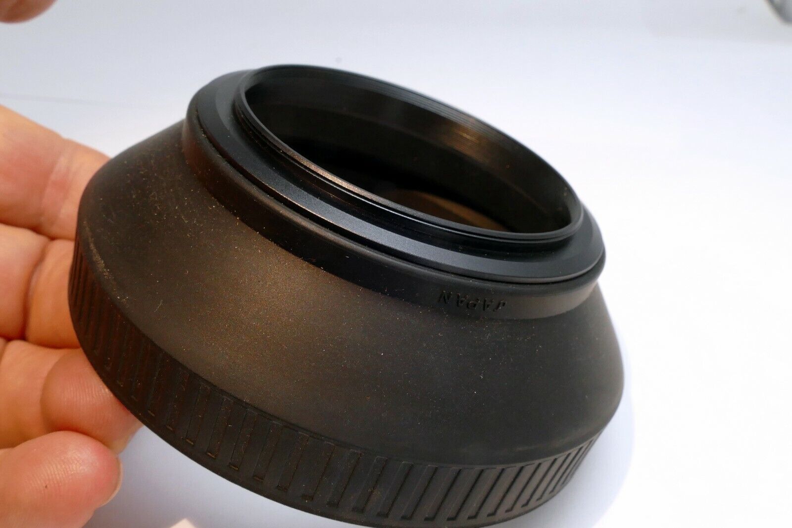 Canon SC-62 62mm Collapsible Rubber Lens Hood Shade screw in OEM Genuine