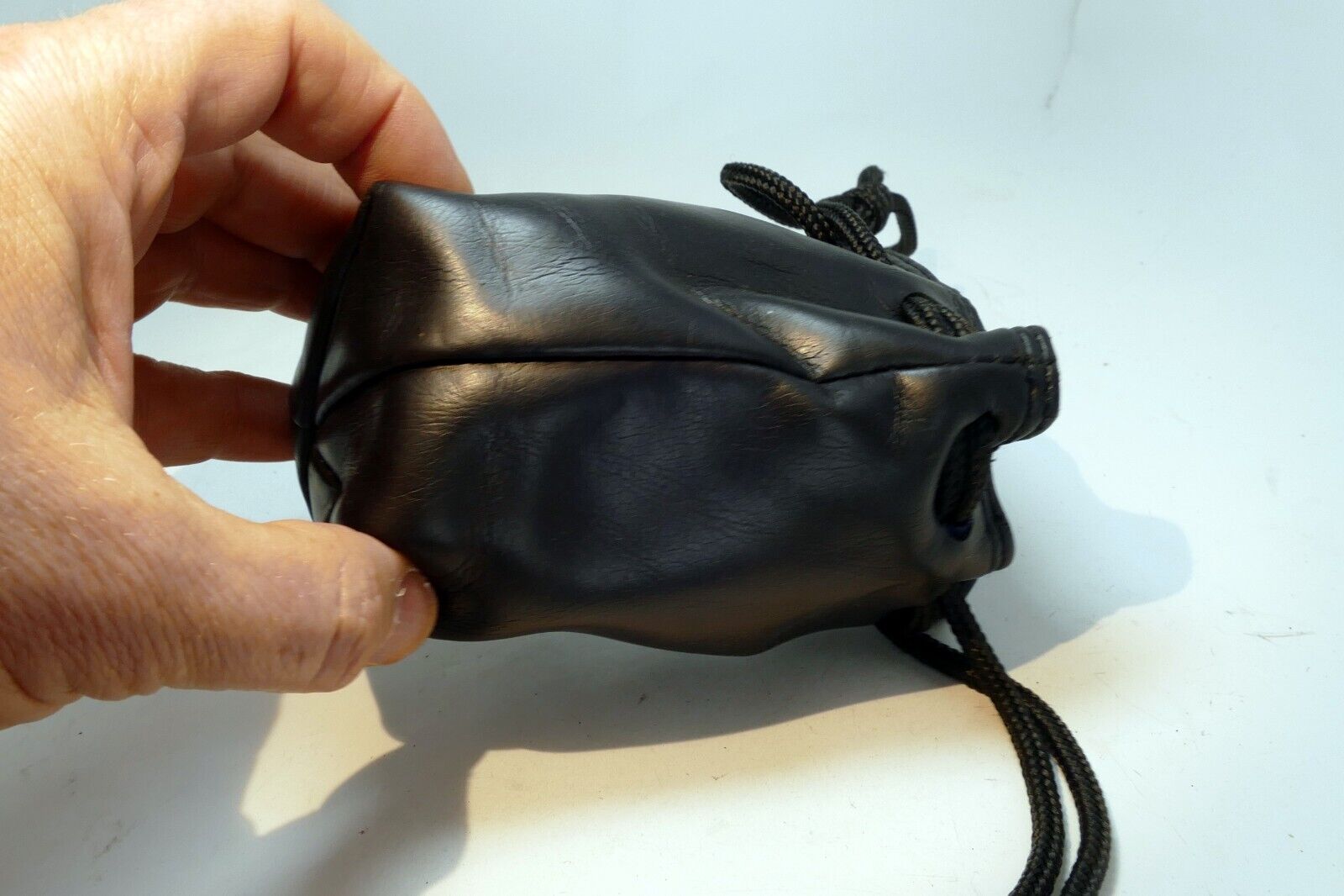 Soft  Leather Drawstring Bag Case for 50mm f1.8 f1.4 lens