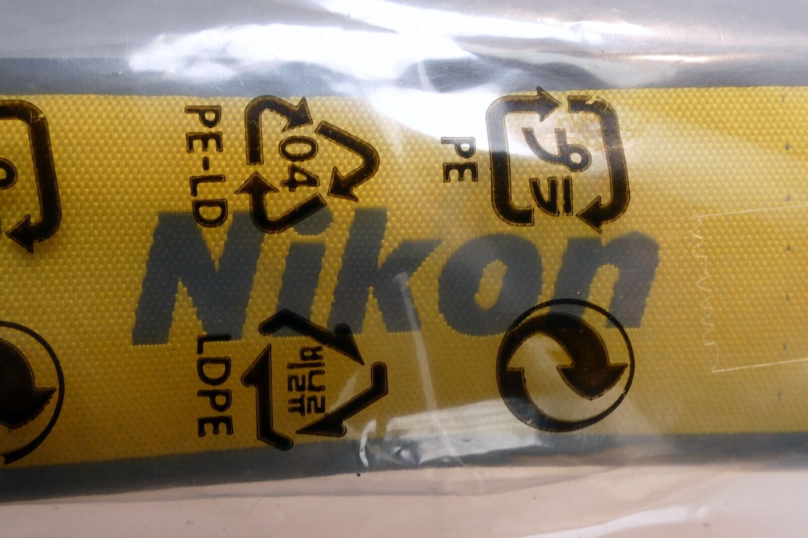 Genuine Nikon Z AN-DC19 1 3.5cm Neck/Shoulder Camera Strap for Z5 Z6 Z7Z9 - NEW