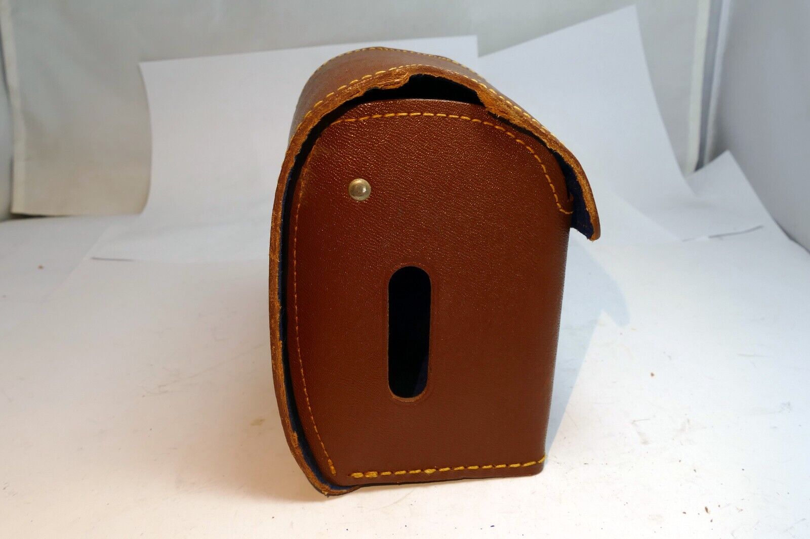 Argus TLR  Seventy-five camera super   leather case USA
