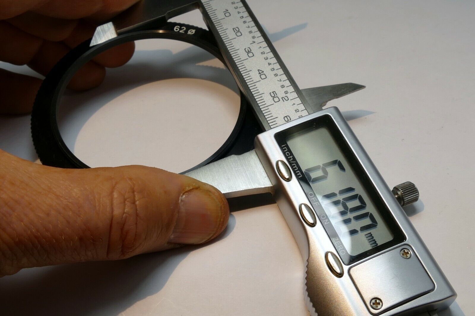 62mm to 75mm Filter ring adapter screw in