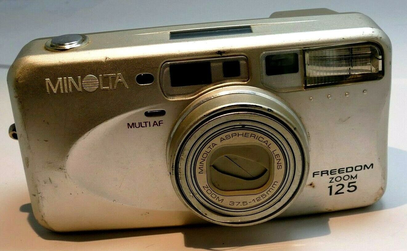 Minolta Freedom Zoom 125 QD 35mm Point & Shoot Film Camera AS found AS IS parts