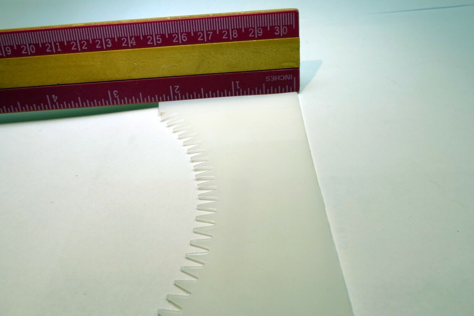 Lindahl Vignette White Mask 2X4.5" Serrated Bottom Arc  white high key