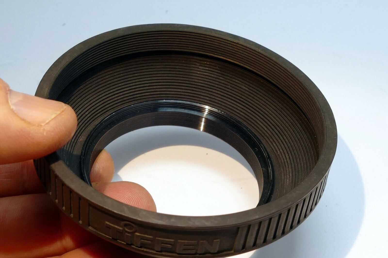 Tiffen  55mm Rubber Lens Hood Shade double threaded