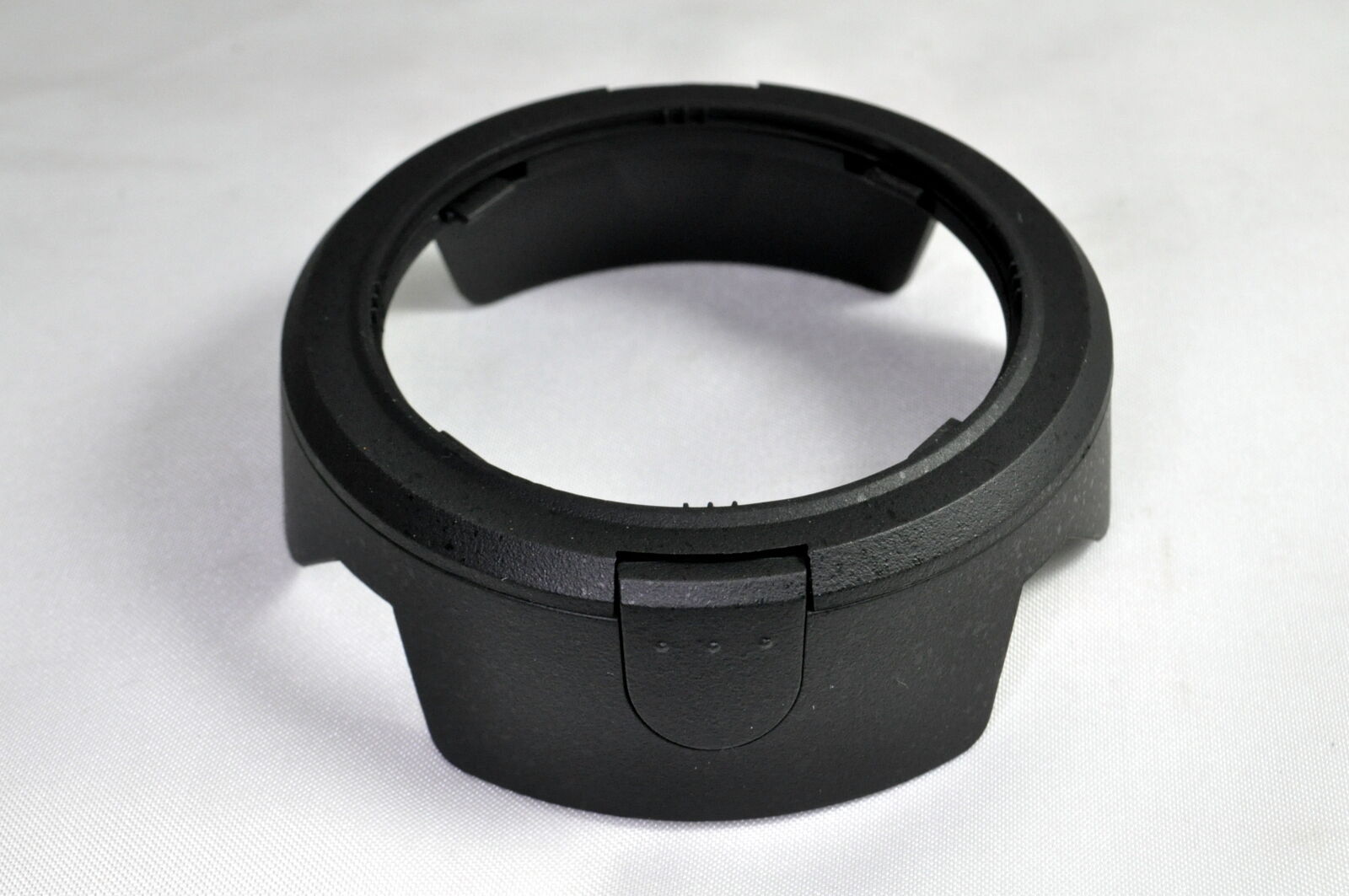 HB-45 II Petal lens hood for Nikon ED AF-S 18-55mm f3.5-5 VR Nikkor zoom lens