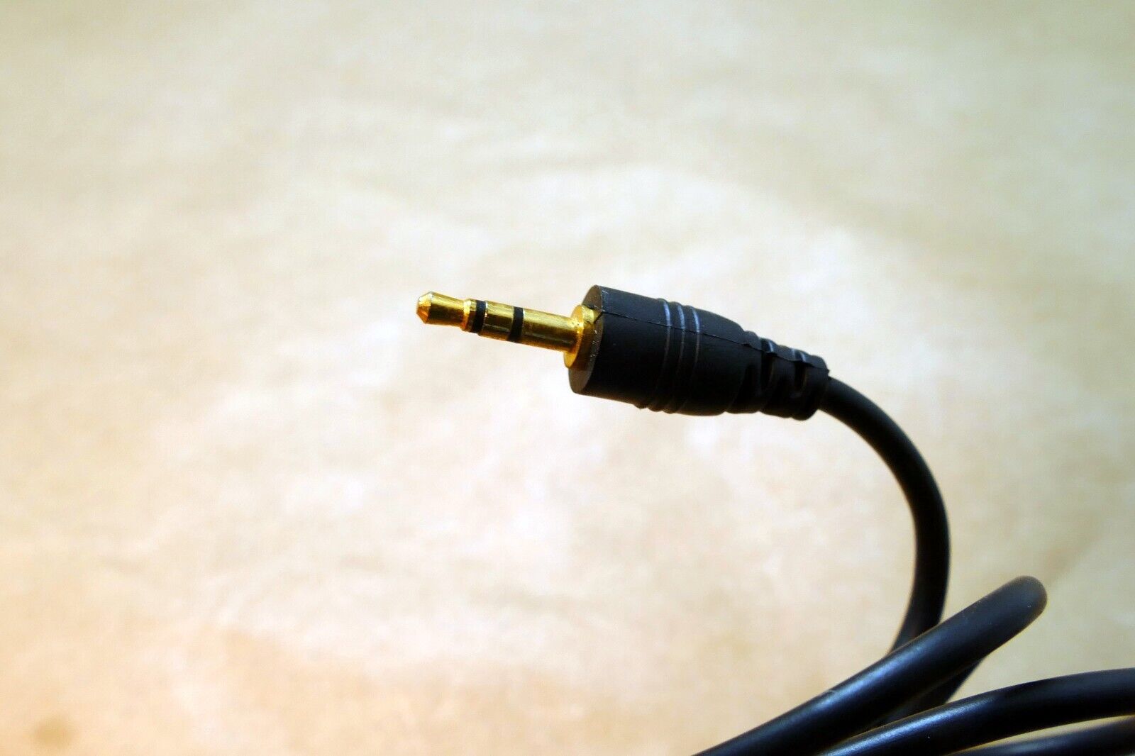 Promaster 2.5mm Cable for Remote Shutter Release for  EOS 5D 7D II III (3-pin)