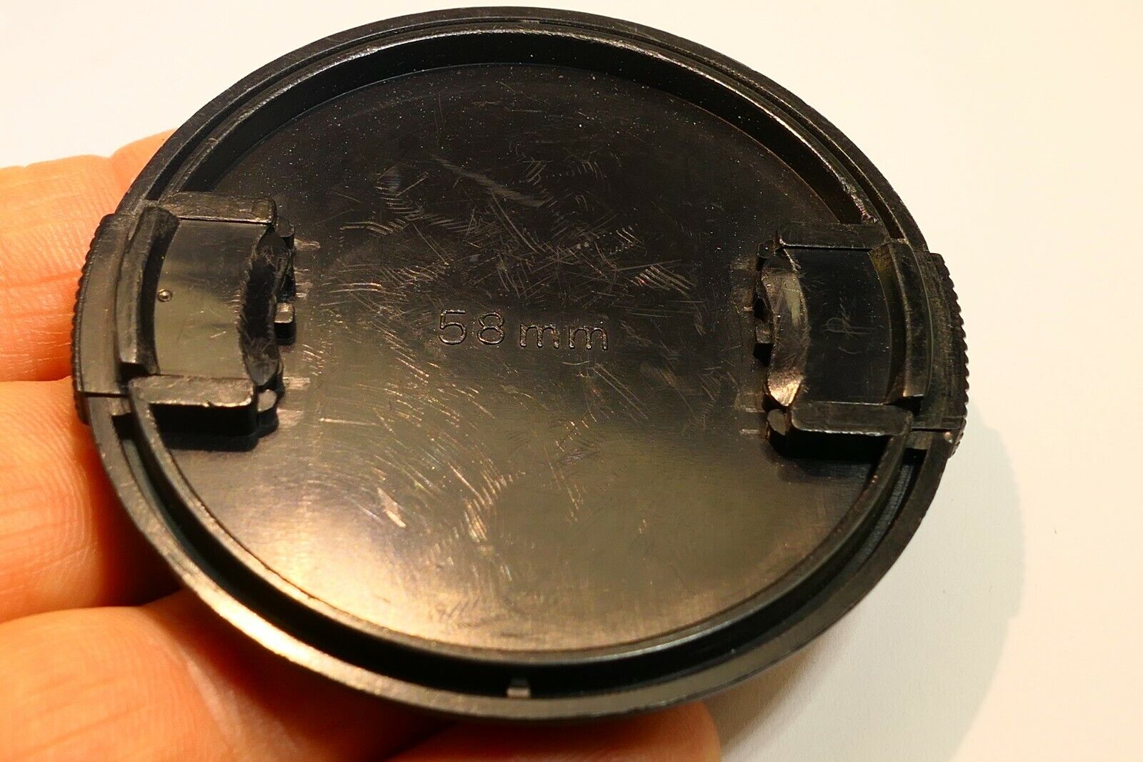 58mm snap on type Lens Front Cap for 18-55mm EF-S