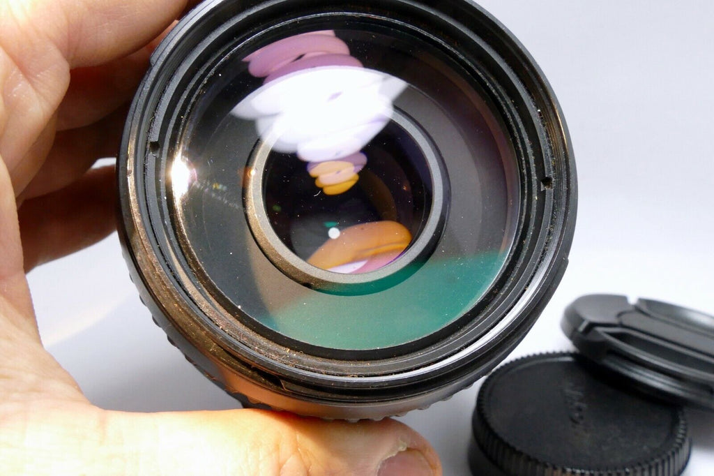 Quantaray 70-300mm f4-5.6 Lens For Nikon telephoto  AF-D LD Macro 1:2