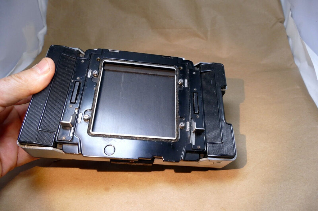 Mamiya RB67 Polaroid 4 Land Film Back