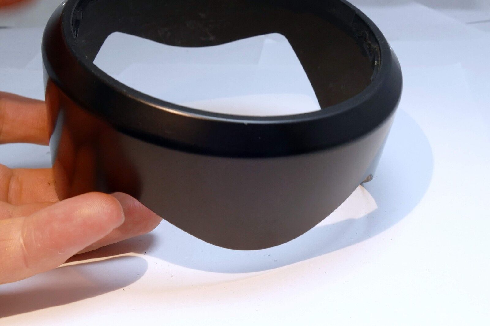 102mm Lens Hood Shade twist on type wide angle 100mm OD