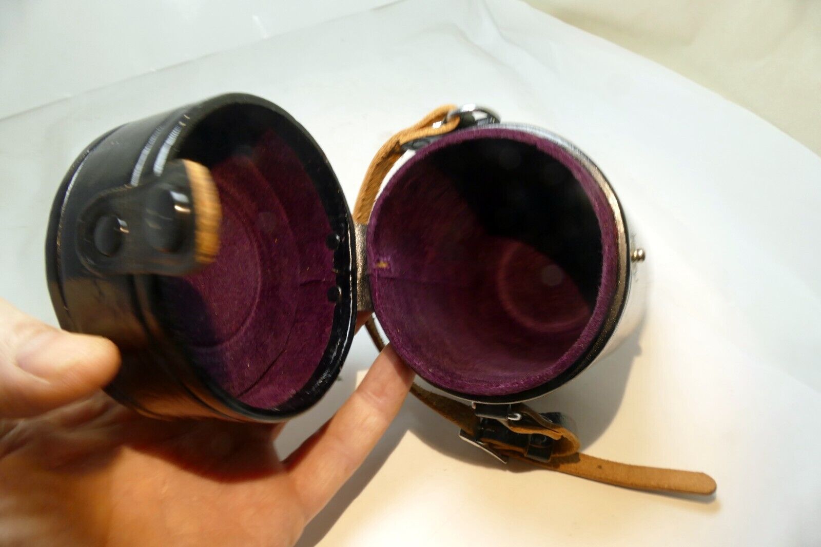 Nikon Lens hard Case for 85mm f2 Nikkor Ai-s micro nikkor 105mm f4 Ai