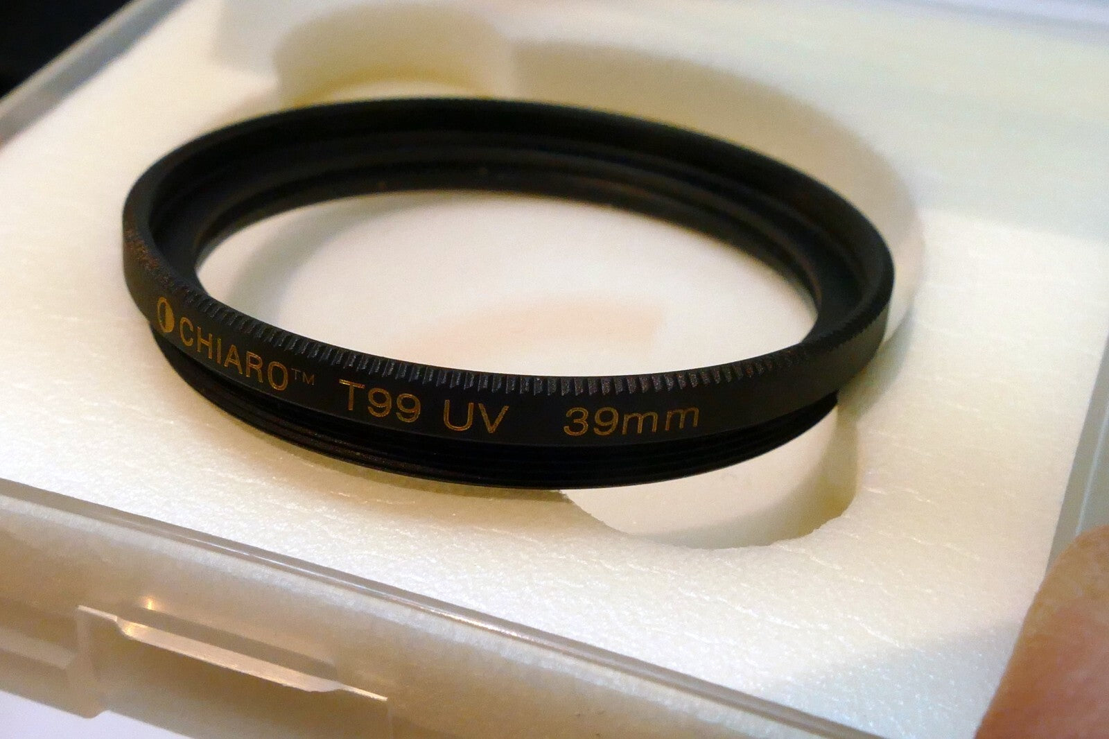 Chiaro 39mm Lens Filter 99% UV transmission value  99-UVBT39  - mint