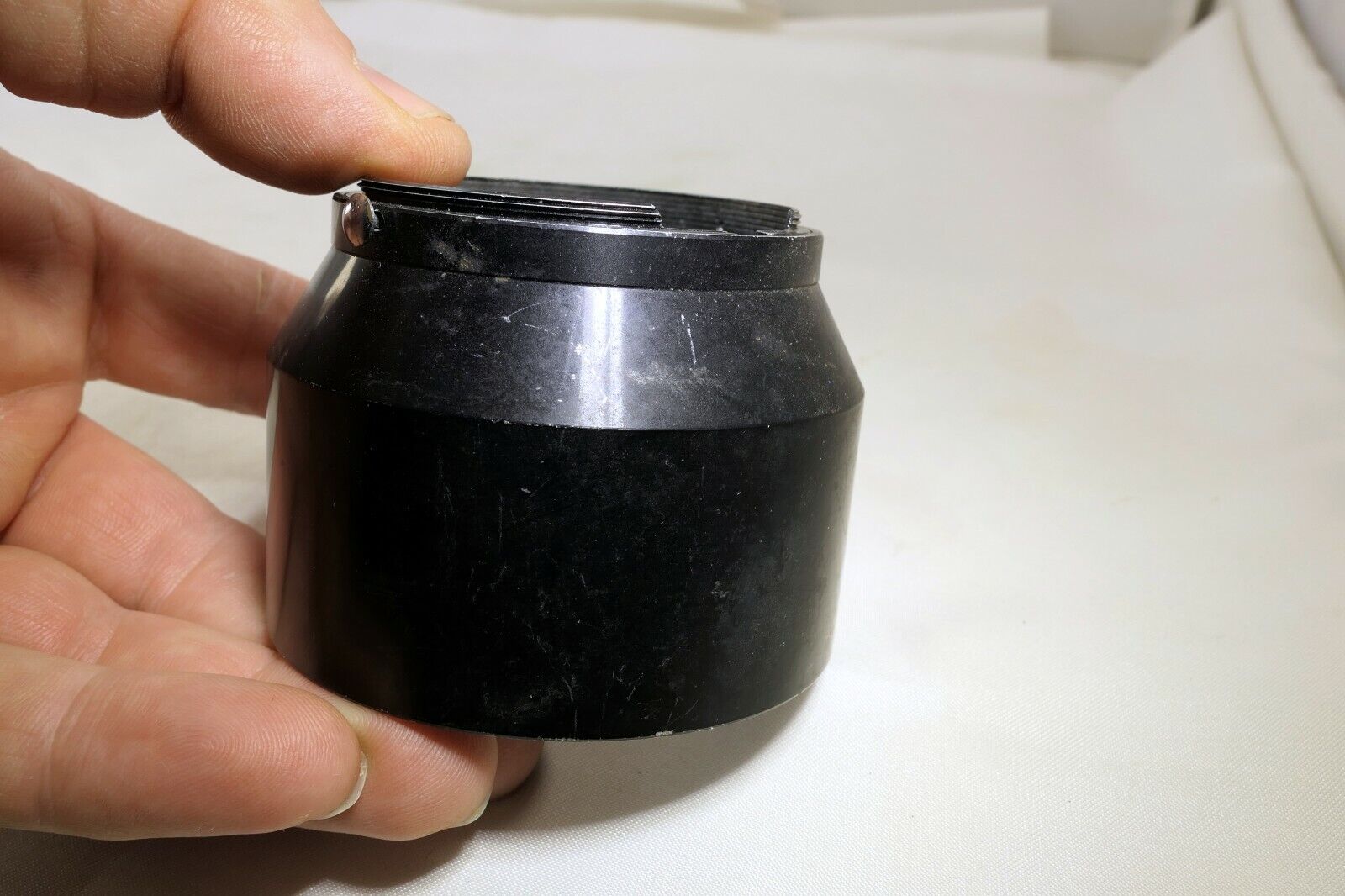 Nikon HS-4 Lens Hood 105mm f2.5 f4 Micro Nikkor Ai-s 52mm threads Genuine Shade