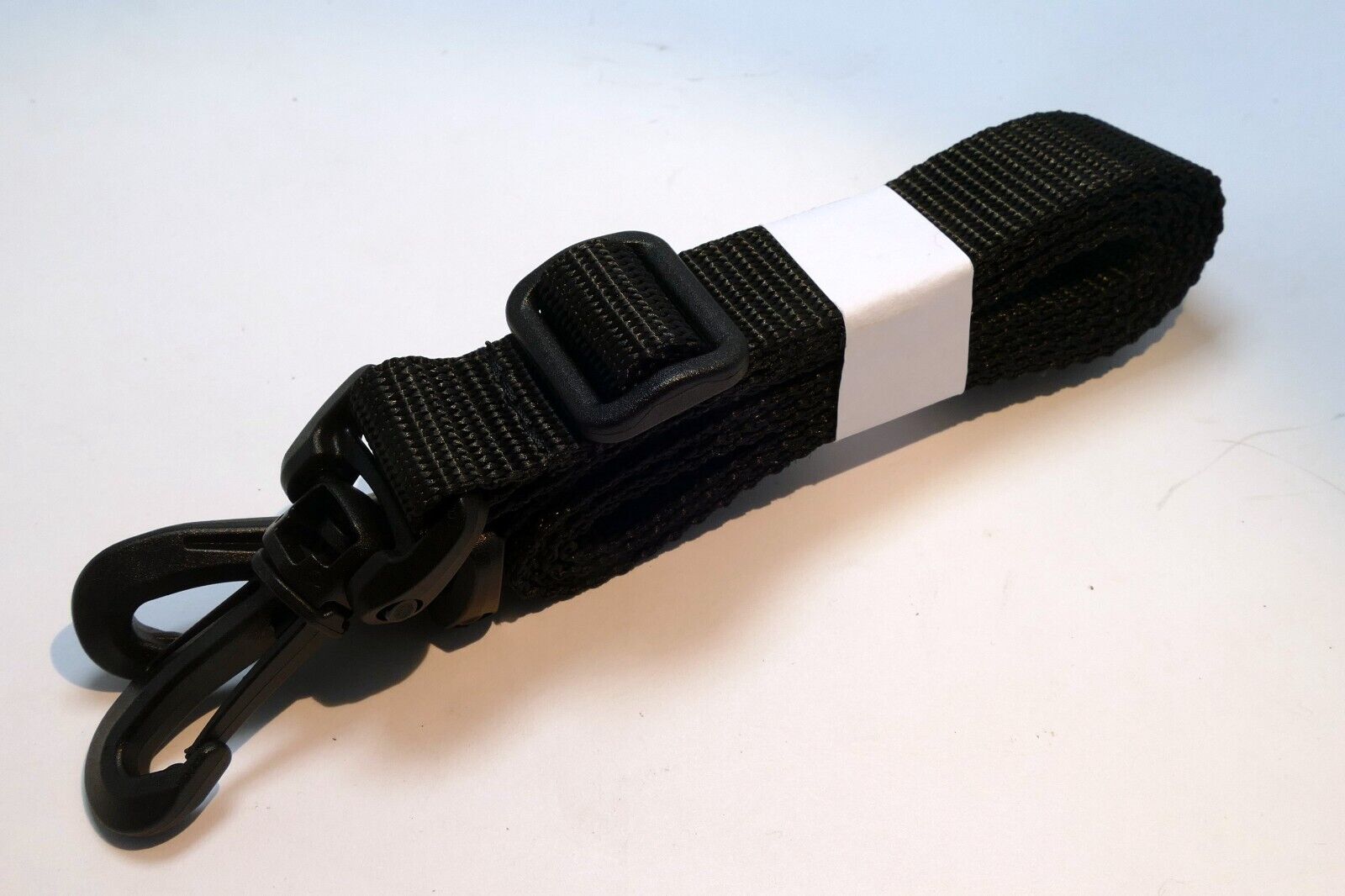Nylon  2cm wide Shoulder Strap for camera  CASE with Plastic Swivel Hooks - new
