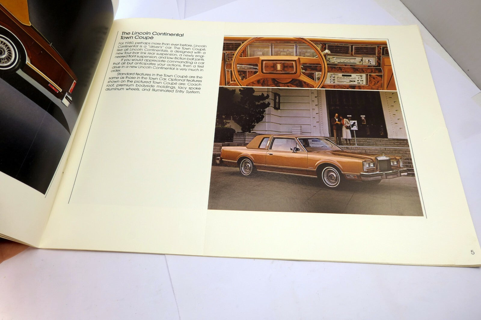 1980 Lincoln Continental Brochure Sales Publicité Ad
