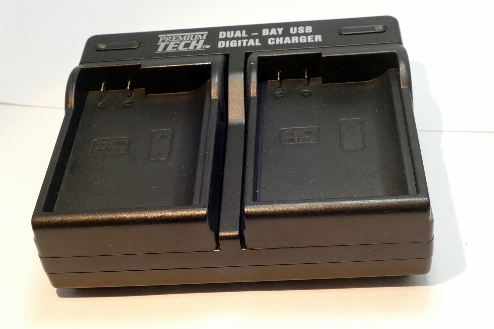 Dual Premium Tech battery charger adapter for EN-EL15 Nikon replacement