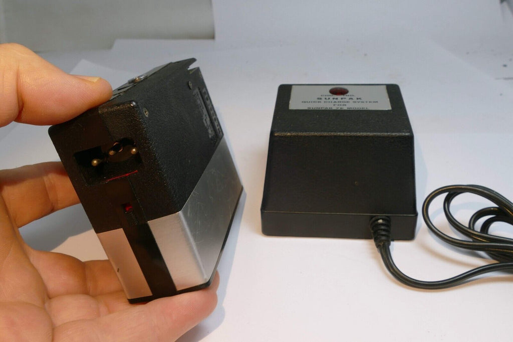 Sunpak flash 7e Ultra Quick Charge System Flash Tube with charger
