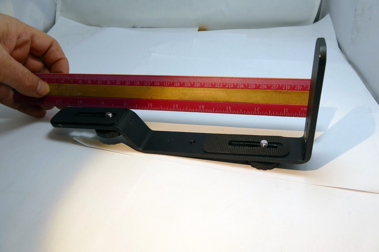 Nikon SK-E900 flash bracket for Coolpix 900S 950 990 995 4500 camera