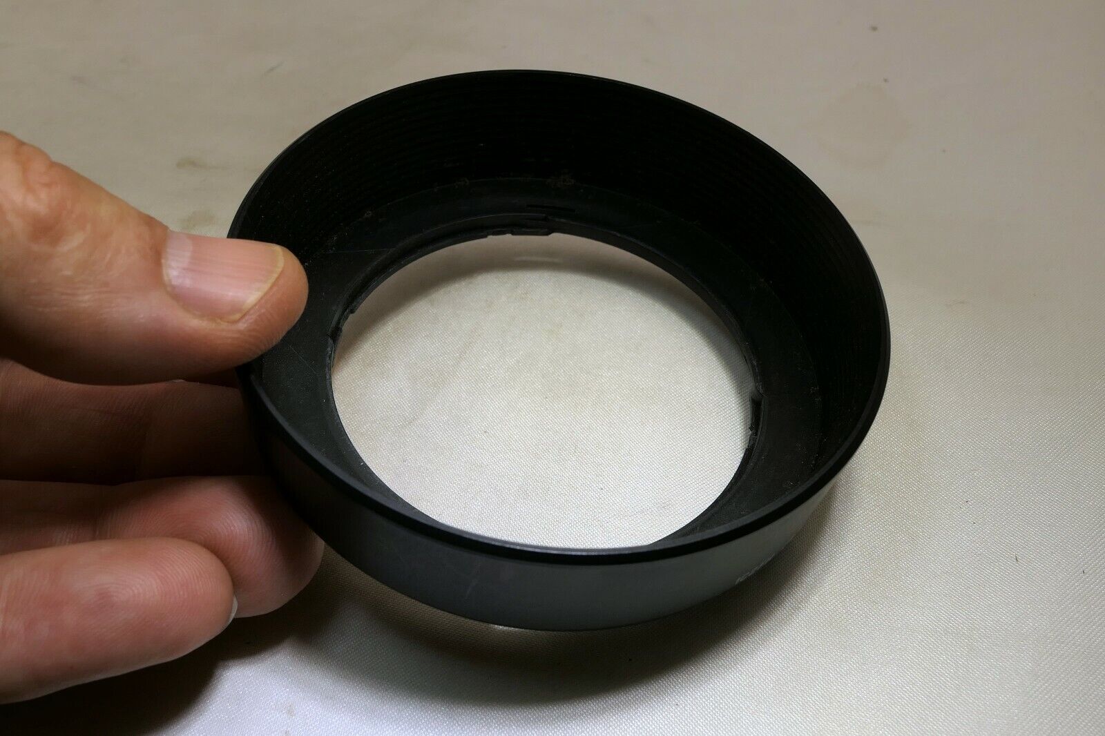 Tamron 1C2FH Lens Hood Shade for 28-80mm f3.5-5.6 AF zoom OEM genuine