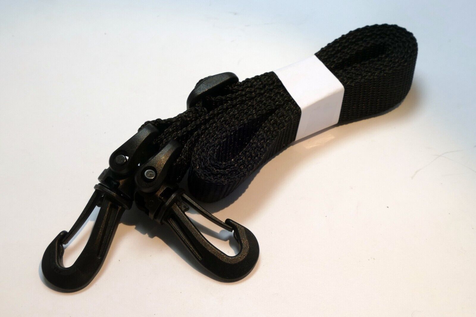 Nylon  2cm wide Shoulder Strap for camera  CASE with Plastic Swivel Hooks - new