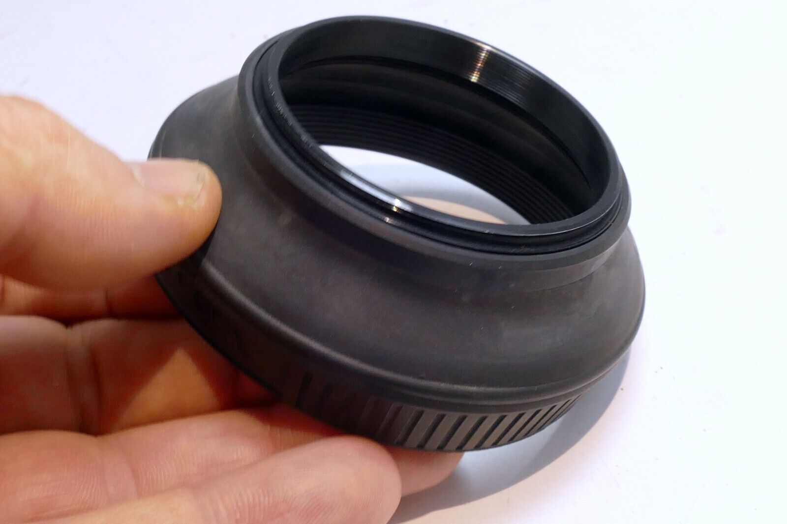 Vivitar 55mm Rubber  Lens Hood Shade for  for 50mm f1.4