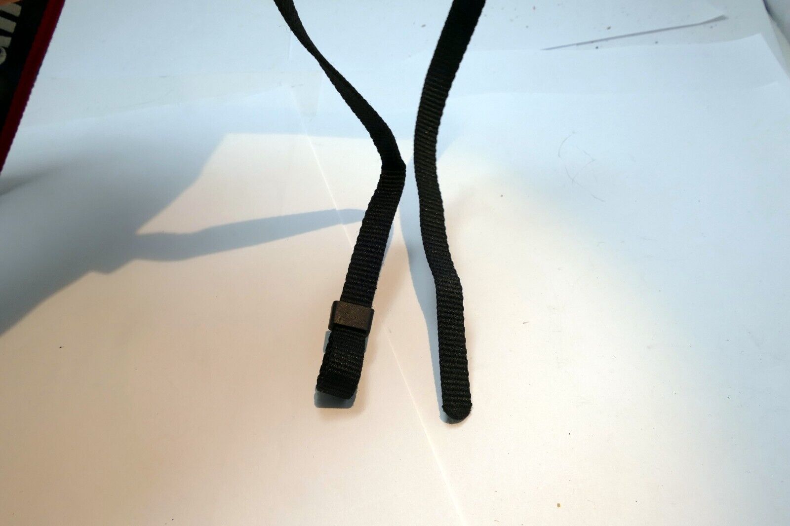 Canon EOS 7D Mark II Camera Shoulder Neck Strap Black-Red  -  Genuine OEM - MINT