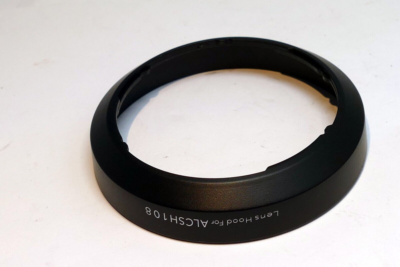 Replacement ALCSH108 Bayonet Lens Hood for SONY 18-55mm 18-70mm 55mm rim