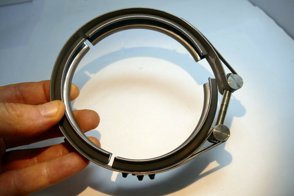 NH1007588-10 R99952-T 0004 clamp EXHAUST