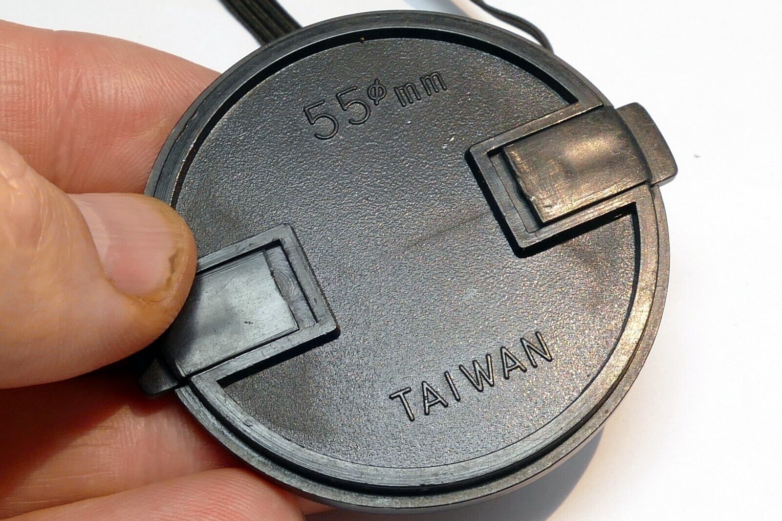 55mm rim Lens Front Cap for 80-200mm with keeper string