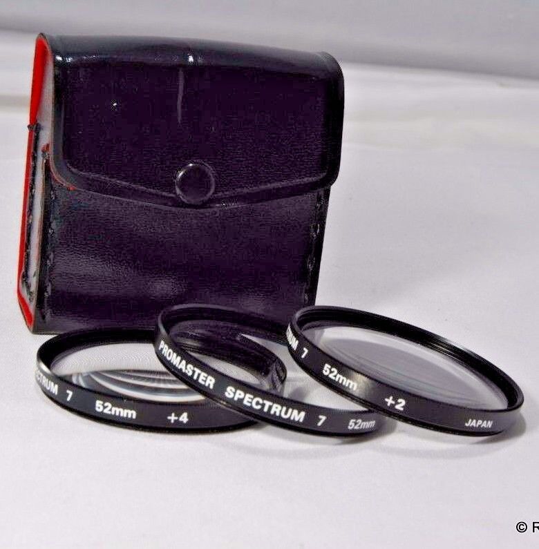 Promaster 52mm kit +1, +2, +4  Filters close up macro set