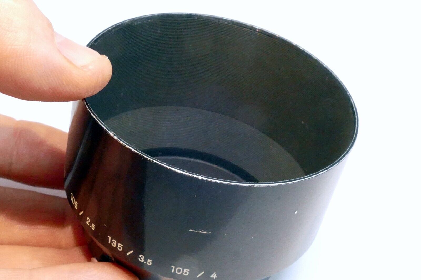 HS-4 52mm Nikon F Lens Hood Shade for 105mm 135mm f2.5 f4 f3.5 Ai Nikkor Genuine