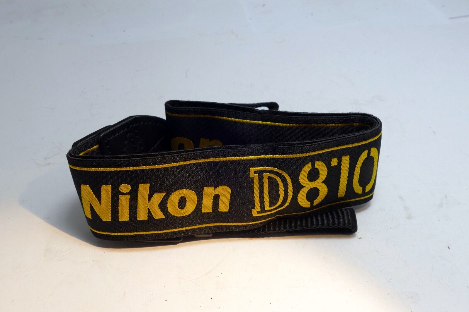 Nikon D810 Camera Shoulder neck Strap AN-DC12 Nylon  - OEM genuine
