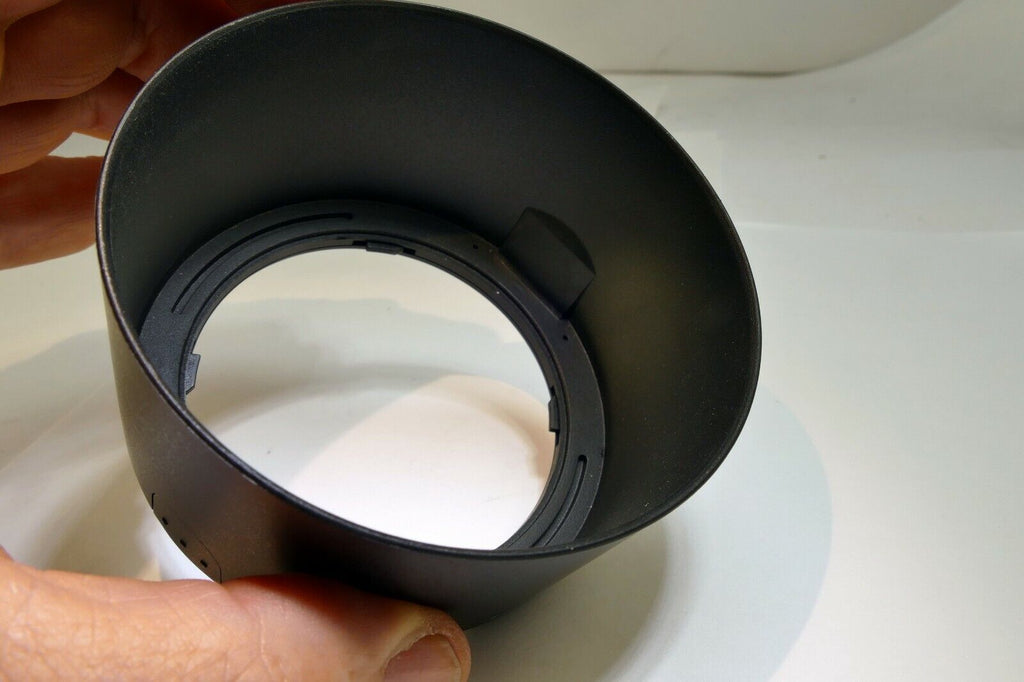 JJC LH-57 Lens Hood Shade for Nikon AF-S NIKKOR 55-300mm f4.5-5.6G Replace HB-57