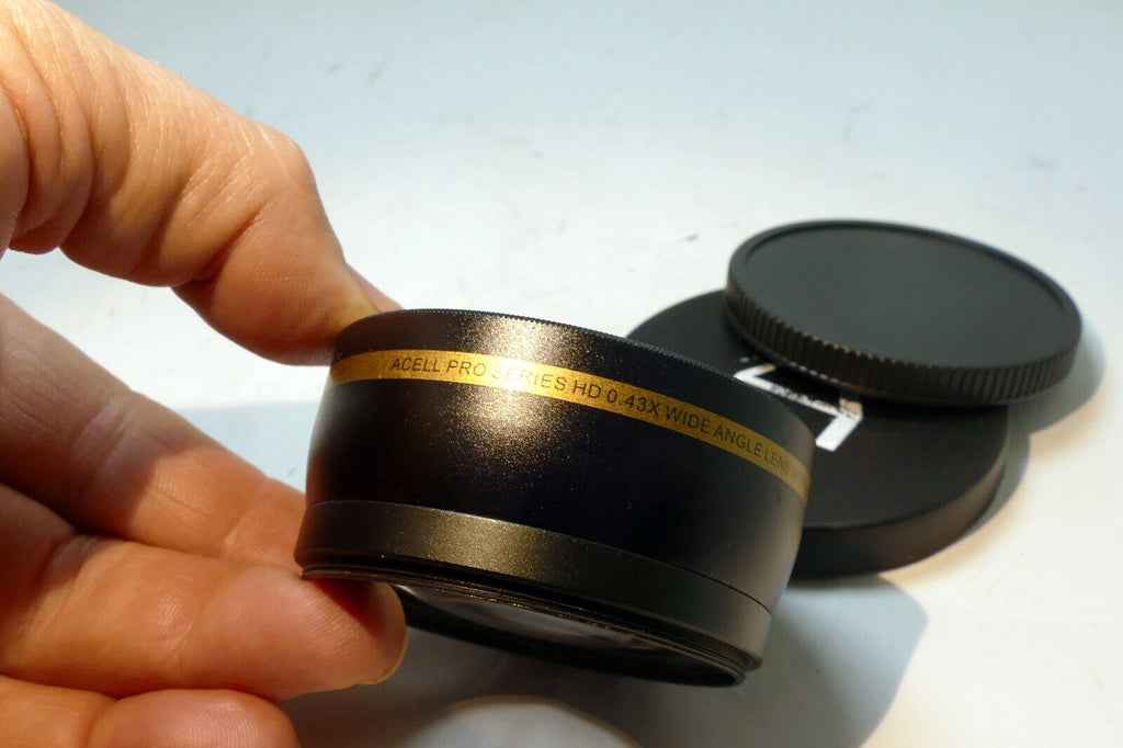 Acell HD 0.43X AF Wide Angle Lens with macro for 58mm rim (18-55mm IS)