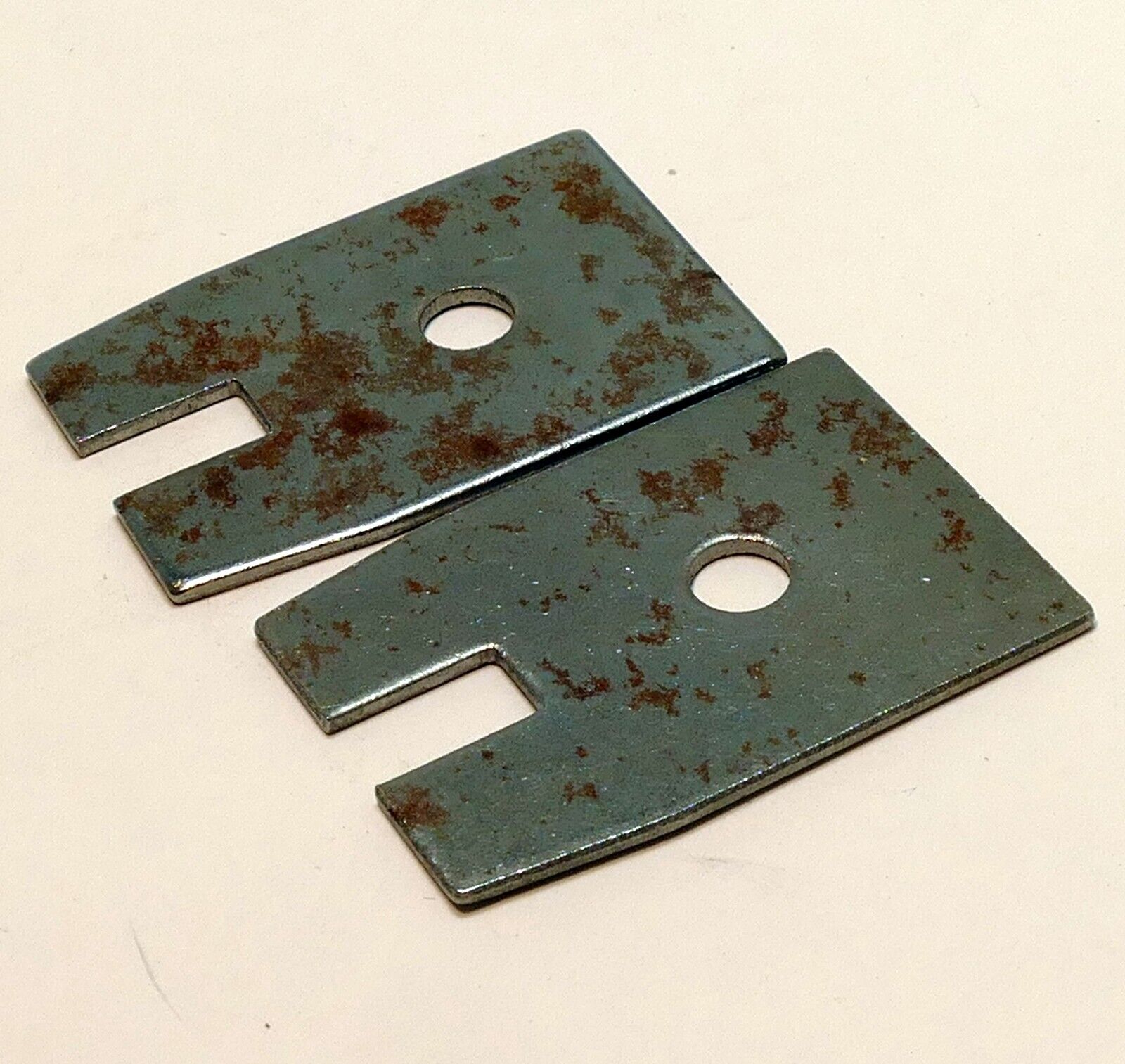 Metal tie Plates 30X44mm