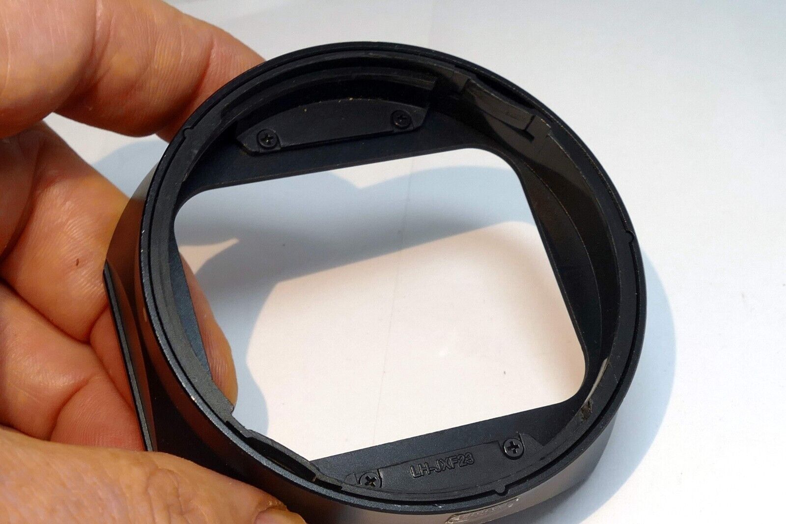 Fujifilm Hood  Fujinon Fuji XF23 23mm 33mm F1.4 R LM WR  -  Genuine OEM