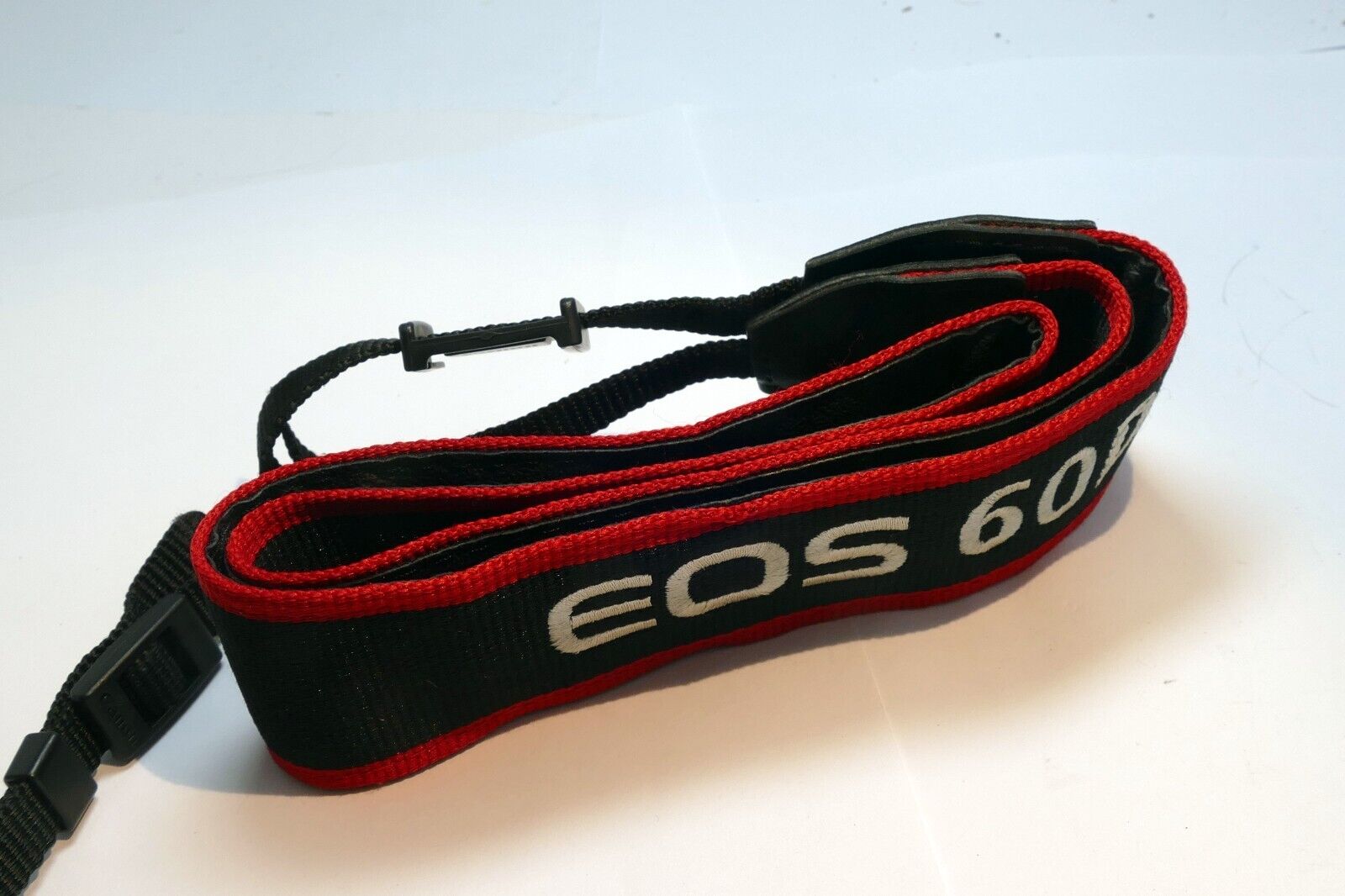 Canon EOS 60D Camera Shoulder Neck Strap Black-Red  4cm wide -  Genuine OEM