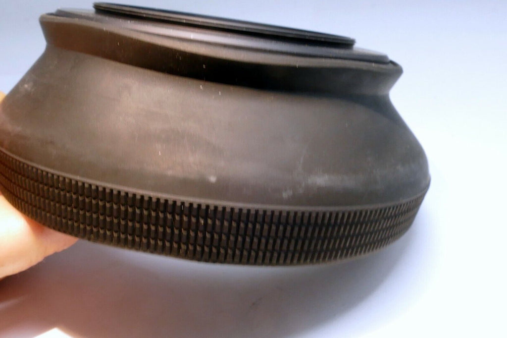 68.5mm rubber Lens Hood Shade screw in (unusual size) 69 mm