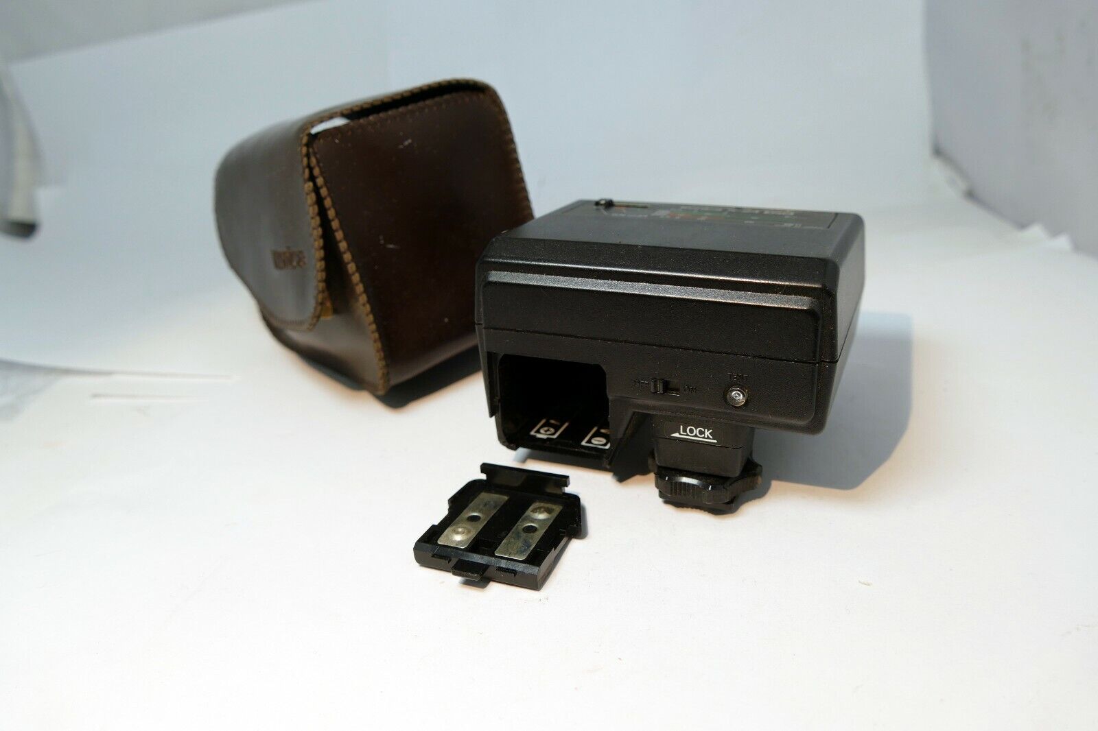 Konica X-24 Flash - AS IS for parts damaged battery door