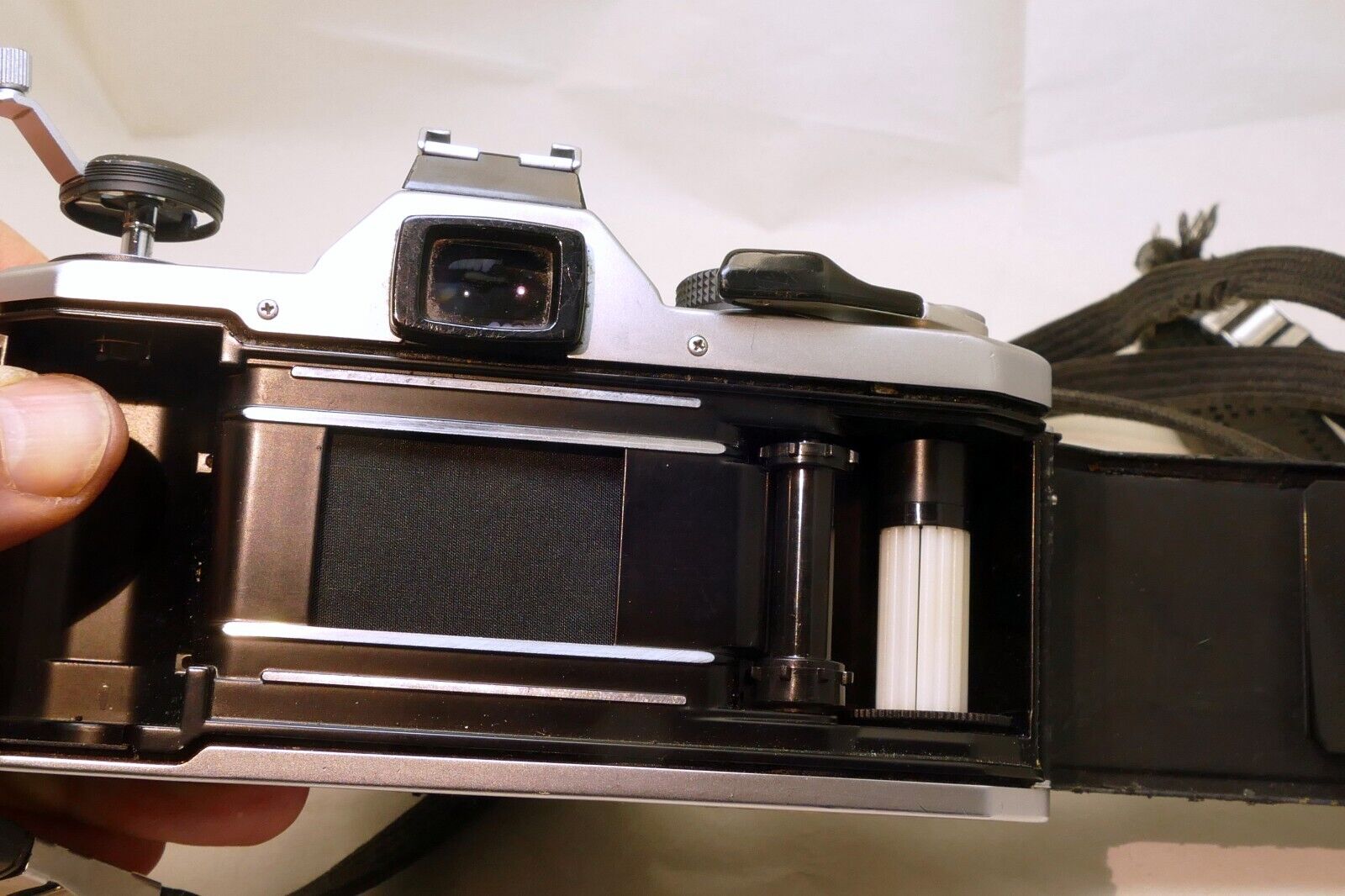 Pentax MX 35mm SLR Camera Kit w/ 50mm SMC F2 PK Lens - 3 F stops overexposes